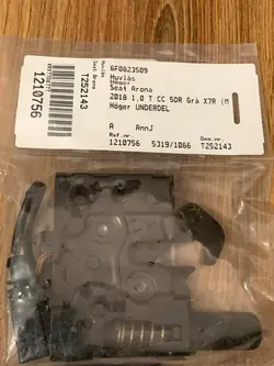 Höger Motorhuvslås Seat Ibiza 6F Arona 2017-2026 OEM