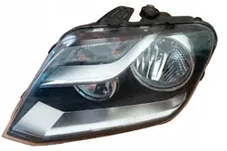 Vasen Etuvalaisin Volkswagen Amarok