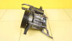 Servostyrningspump MERCEDES E W212 CLS 2.2 CDI A0064664701