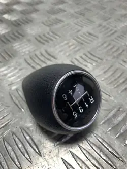 Pomo de cambio SsangYong Korando OEM FOB23544