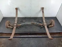 Viga de eje trasero OEM BELKA ZAWIESZENIA Fiat Doblo I