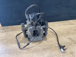 Pinza de freno trasera izquierda JX632A442AD Jaguar XE