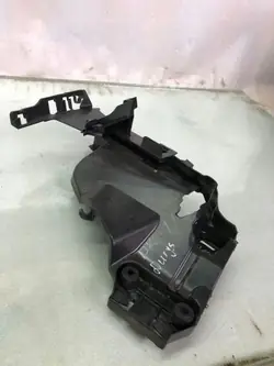 Cadre de poignée porte avant droite Volvo XC60 OEM 31440008