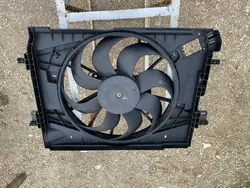 Ventilateur de radiateur Renault OE 214816812R