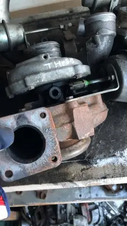 Turboahtimen Alfa Romeo 156 166 Lancia Thesis 2.4 JTD