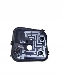 Scheinwerferrahmen Rechts VW Passat B7 OEM 3AE945258