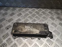Öljynjäähdytin OEM 6421800165 Chrysler 300C Jeep