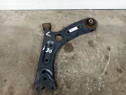 Braccio di Controllo Anteriore Sinistro Hyundai i30 III Kia Ceed III 54500-G4AA0
