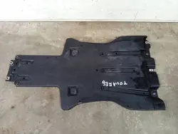Underkroppssköld VW Touareg II Q7 OEM 7L0825231AB
