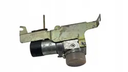 BMW E39 takaluukun hydrauliikkapumppu OEM 7004889