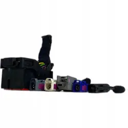Conector pantalla radio OEM 156129693 Alfa Romeo Giulietta