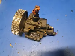 Insprutningspump OEM 0445010010 för Peugeot 406 2.0 HDI