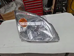 Phare avant Toyota Land Cruiser 120
