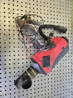 Webasto Lämmitin ZM 8001 12V 40W Käytetty OEM
