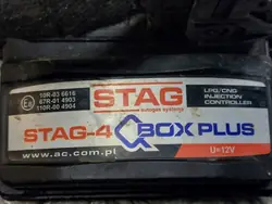 Kit LPG OEM 67R-014903 con Stag QBOX Plus y PS-04