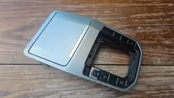 VW Golf Sportsvan förvaringslådlock OEM 517864263C