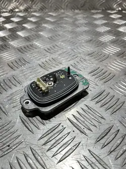 LED Lamp Converter Module Ford Kuga MK3 2020- OEM B135914-B