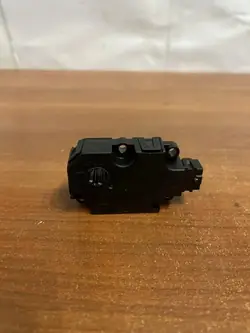 Moteur de volet D2143 pour Mercedes-Benz essence 2018