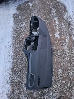 OEM NA6777viitre Instrumentbräda Konsol VW Tiguan II
