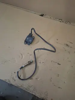 Capteur NOx Sonde Lambda OEM 7828769-03 pour BMW