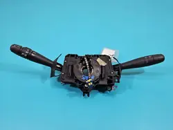 Gecombineerde Schakelaar Dacia Logan I 05-14 8200213173