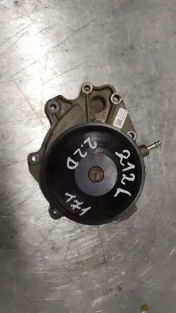 Pompe à eau MERCEDES W212 LIFT 2.2 CDI A6512001302