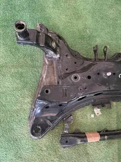 OEM TOYOTA CH-R II 24 r Patín Suspensión Delantera