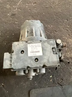 Válvula secadora Mercedes Atego Actros Antos OEM A0014463564