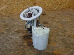 Brandstofpomp AUDI S5 8T S4 B8 4.2 FSI V8 8K0919051P