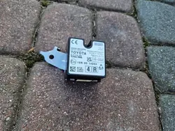 Toyota Aygo X dörrlåsmodul OEM 89741-0H031
