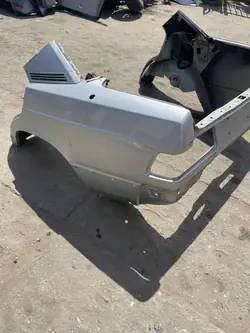 Pare-chocs arrière Mercedes W201 190 - Pièce OEM