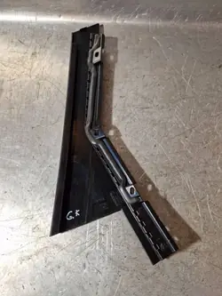 Volvo V90 Cross Country bakdörr fönsterpackning OEM 31378627