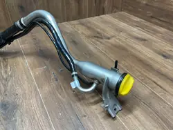 Entrée carburant Land Rover Discovery 4 OEM GH229034AD