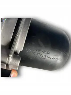07K959253A Pompe à air secondaire pour 2.0 TFSI