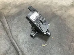 Moteur de circulation d'eau d'occasion OEM 221203 Volvo