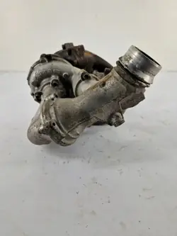 Turbo MERCEDES-BENZ C (W205) 53241015173 2.1L