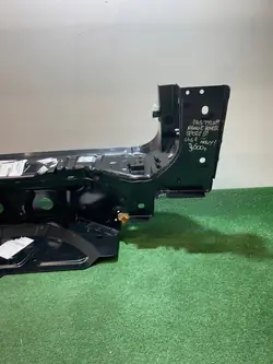 Bakstötfångare LR169776 för Range Rover Sport L461