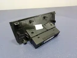 Prise USB Skoda OEM 657035700 pour Elroq