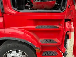 Support de marche droit complet OEM Mercedes Actros MP4