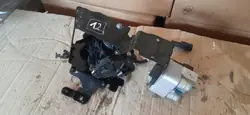 Vacüumpompbevestiging OEM 9835028580 voor Peugeot 208 II