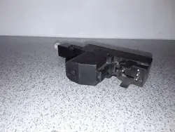 BMW 5 E34 bagagelucksstängningsmekanism OEM 1378396