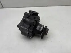 Pompe de direction assistée d'occasion OEM 7L8422154F Audi Q7
