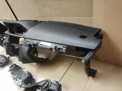 OEM instrumentpanel Mercedes W212 2x bälten 3x airbag