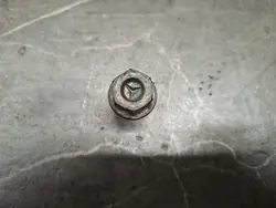OEM sruby kol krotkie mercedes w123 - Käytetty