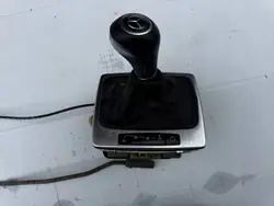 Mercedes-Benz versnellingspook OEM A2042678124 - Gebruikt