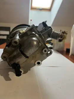 Pompe de direction OEM 679866704 pour BMW