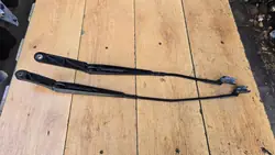 Bras d'essuie-glace Skoda Superb III OEM 3V1955410 3V1955409