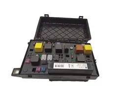 Caixa de Fusíveis Opel Astra H OEM 13206753 - Usado