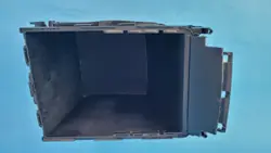 KIA SORENTO IV keskikäytävän hylly OEM 84681-P2000