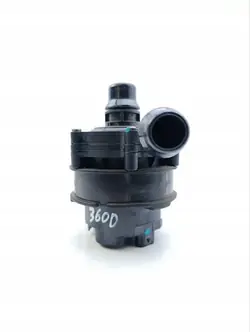 Bomba de agua Mercedes OEM A0005003700 - Usada